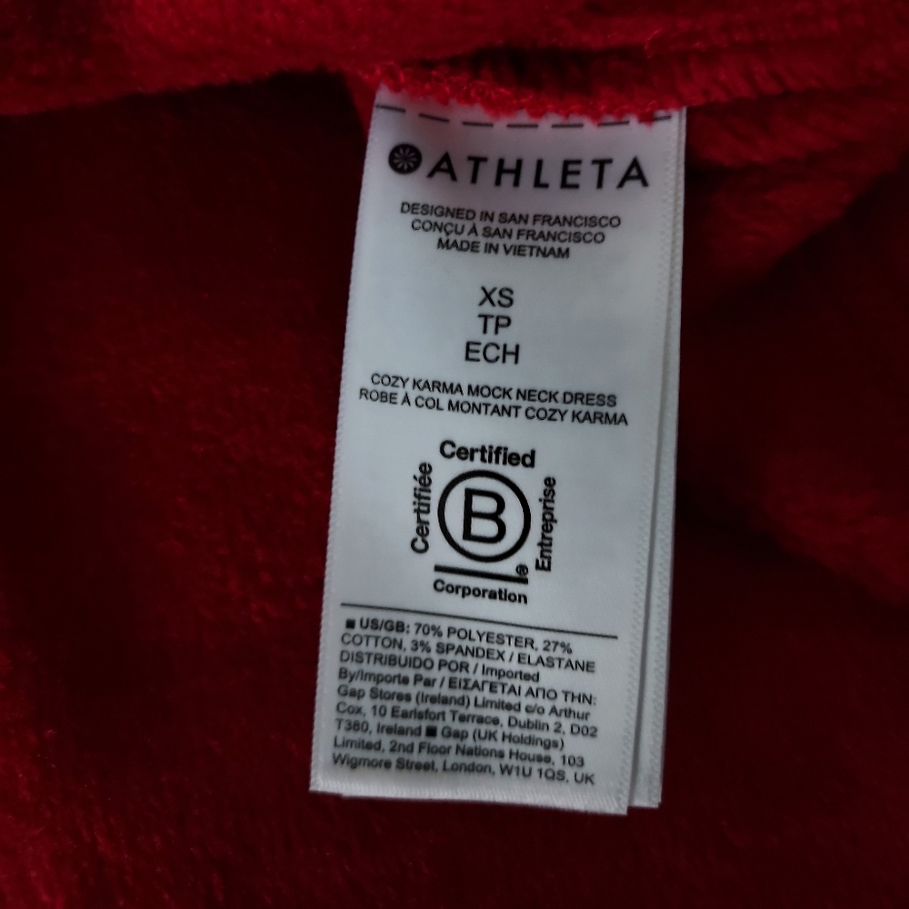 NWT Athleta Cozy Karma mock neck dress in fireengine red!  XS - Picture 2 of 13